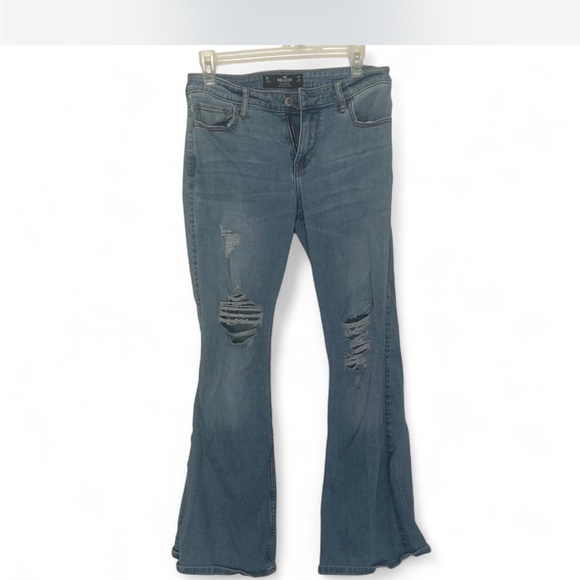Hollister Medium Wash Distressed Bell Bottom Jeans - Picture 1 of 4